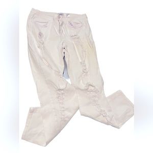 JUDY BLUE White Distressed Jean Sz 15/32